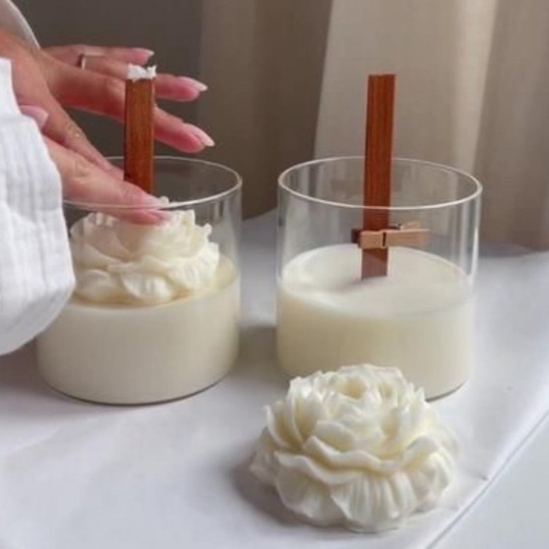 Świeca sojowa w szkle z piwonią – zapach kwiatowy | świeca zapachowa 350 g