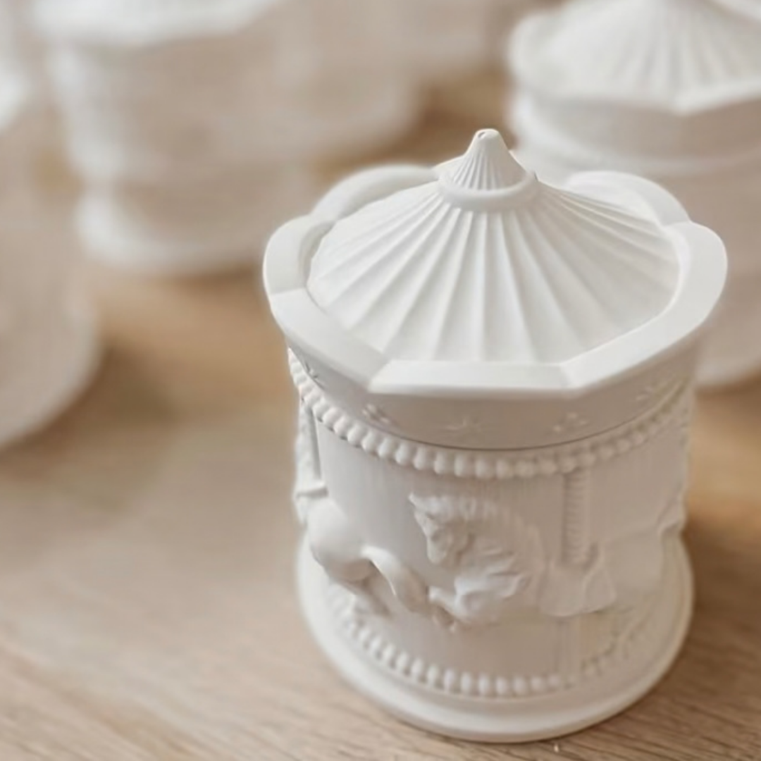 Świeca sojowa handmade Karuzela – zapach gumy balonowej | dekoracyjna świeca